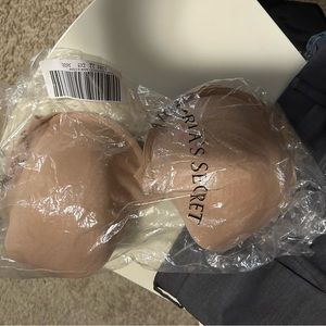 New! Victoria Secret Bra! 36DD